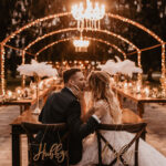 Hochzeitslocation in Brandenburg mit malerischer Naturkulisse und stilvoller Dekoration.